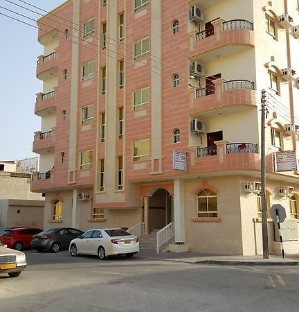 Golden Seasons Furnished Apartment Salalah Exterior photo