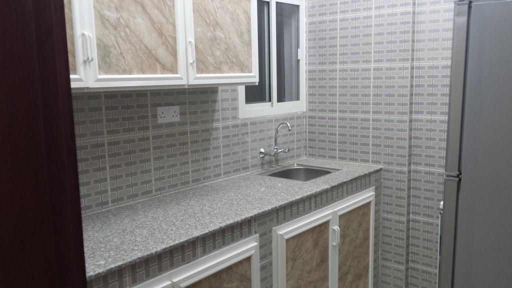 Golden Seasons Furnished Apartment Salalah Room photo