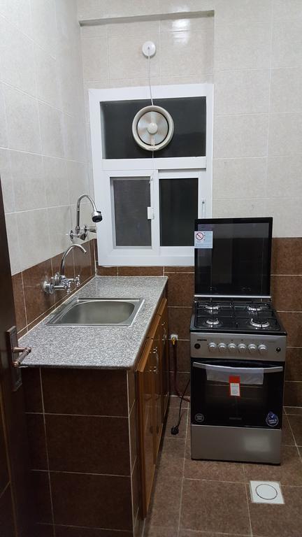 Golden Seasons Furnished Apartment Salalah Exterior photo